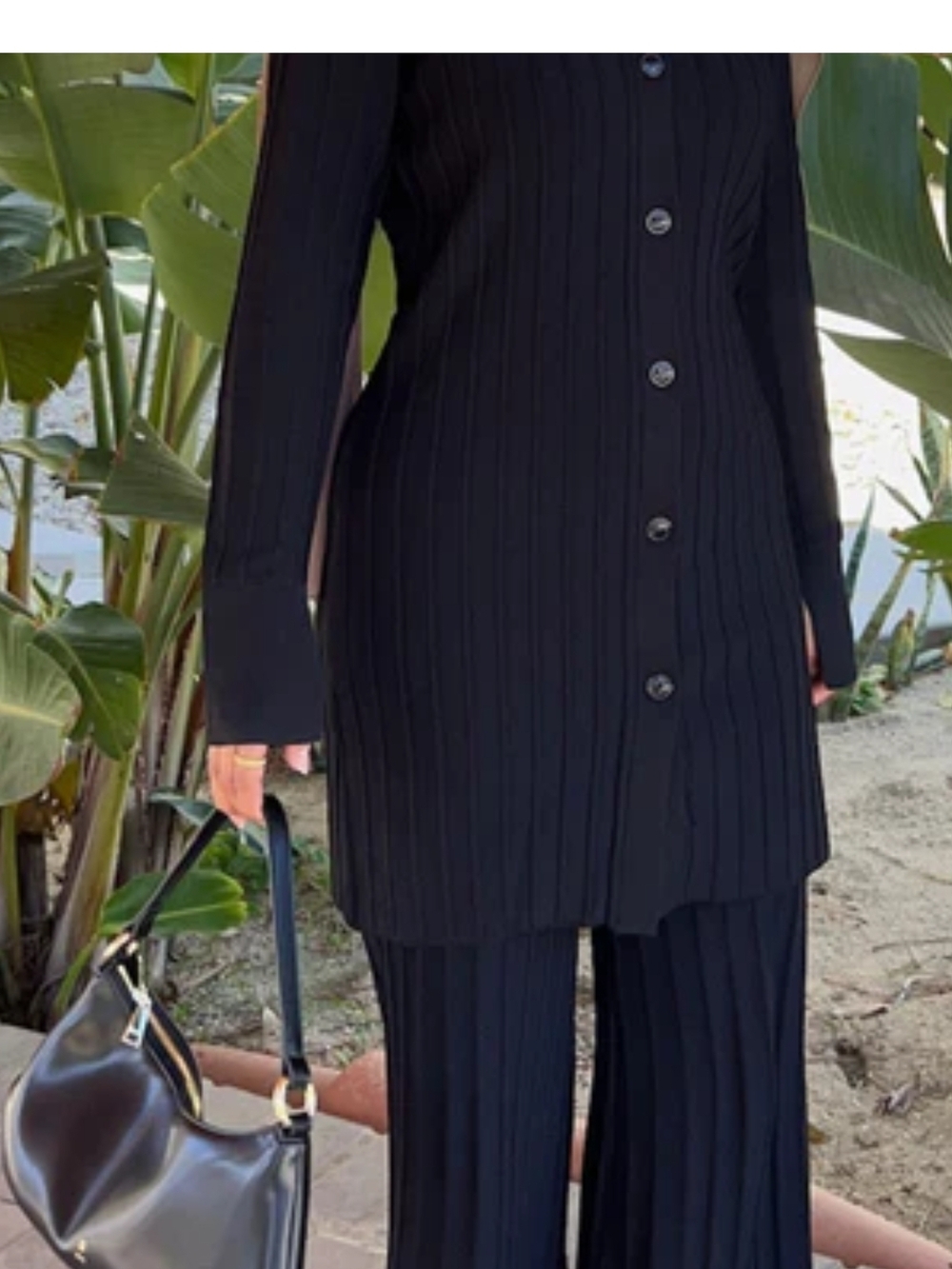 Ribbed Piping Button Up Split Cuff Top - Black